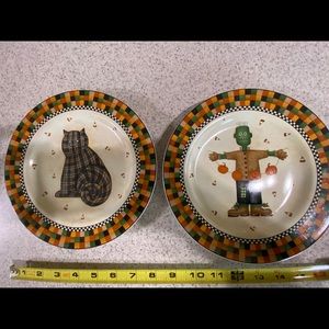 Debbie Mumm Halloween plates